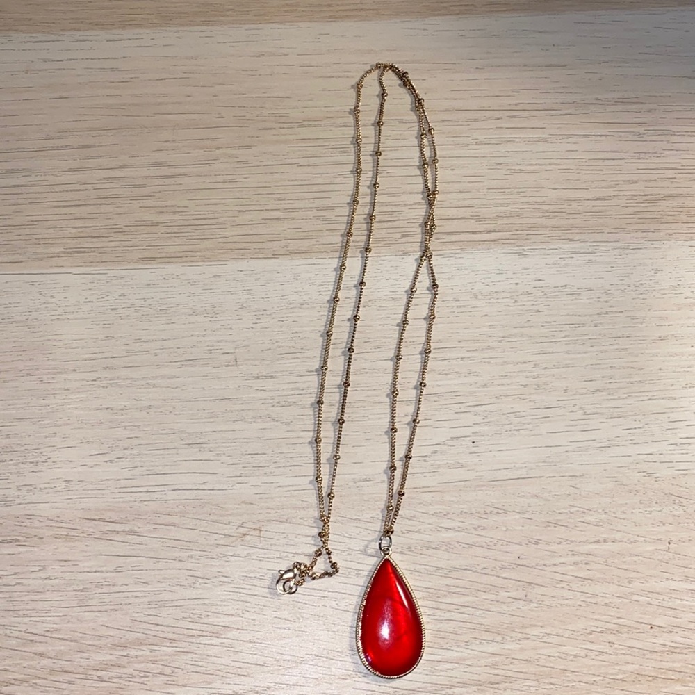 Red Pendent Necklace